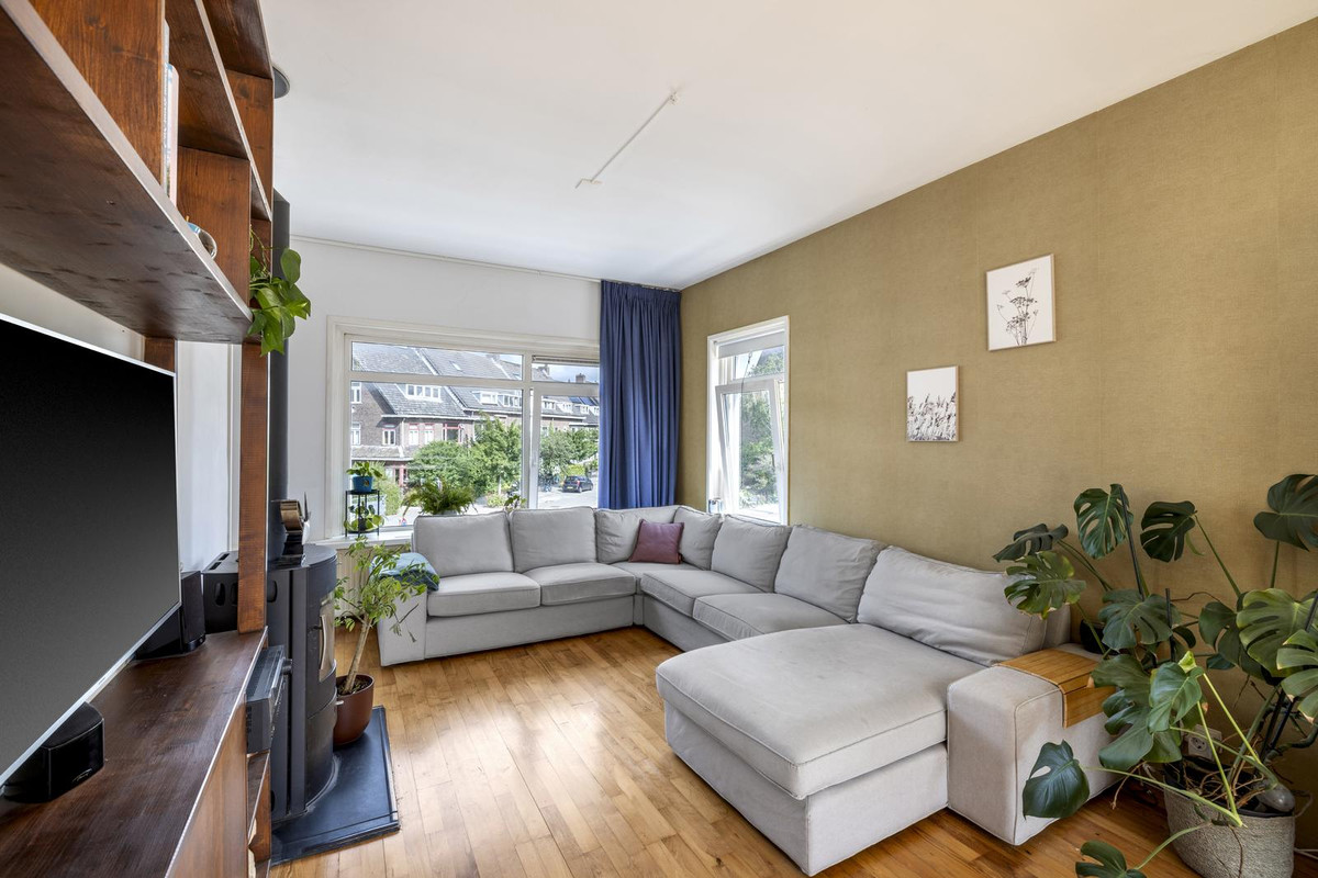 Appartement te koop: Rozenlaan 57B, Rotterdam