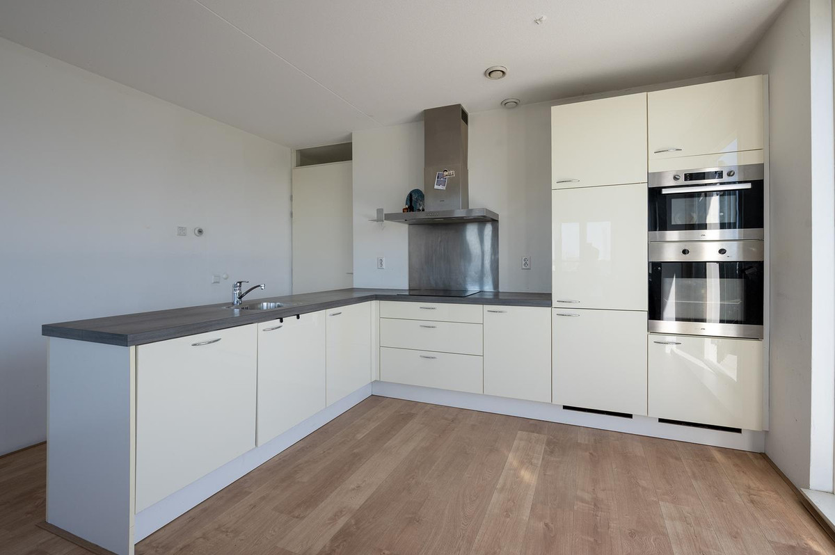 Appartement te koop: Anubisstraat 212, Almere