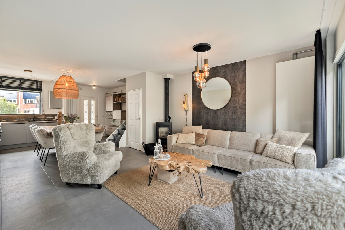 Twee-onder-één-kap te koop: Doorzwin 2250, Julianadorp