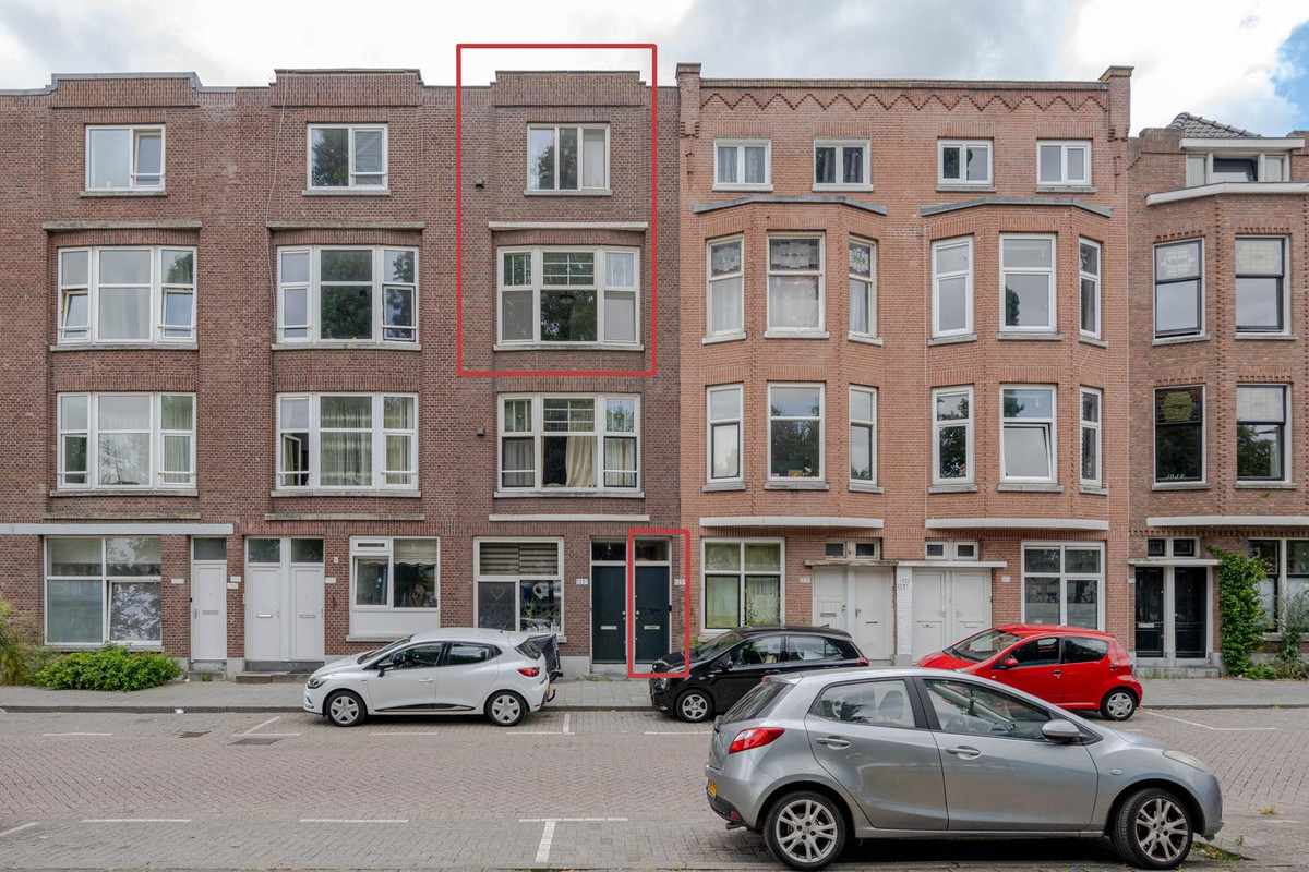 Appartement te koop: West-Varkenoordseweg 125A, Rotterdam