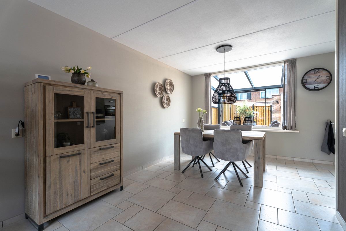 Tussenwoning te koop: Tarbot 36, Ridderkerk