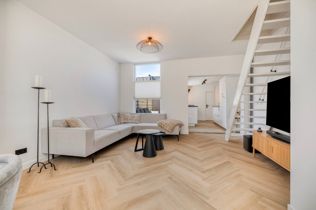 Tussenwoning te koop: Piet Heinstraat 61, Den Helder