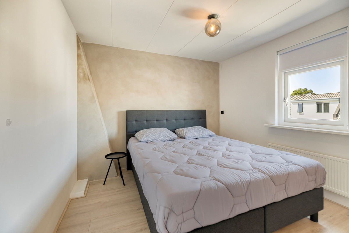 Tussenwoning te koop: Piet Heinstraat 61, Den Helder