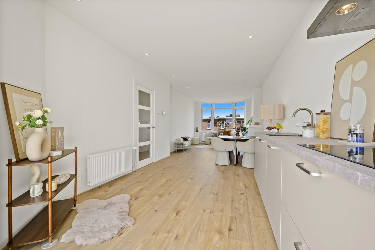 Appartement te koop: Eerbeeklaan 57, 'S-Gravenhage