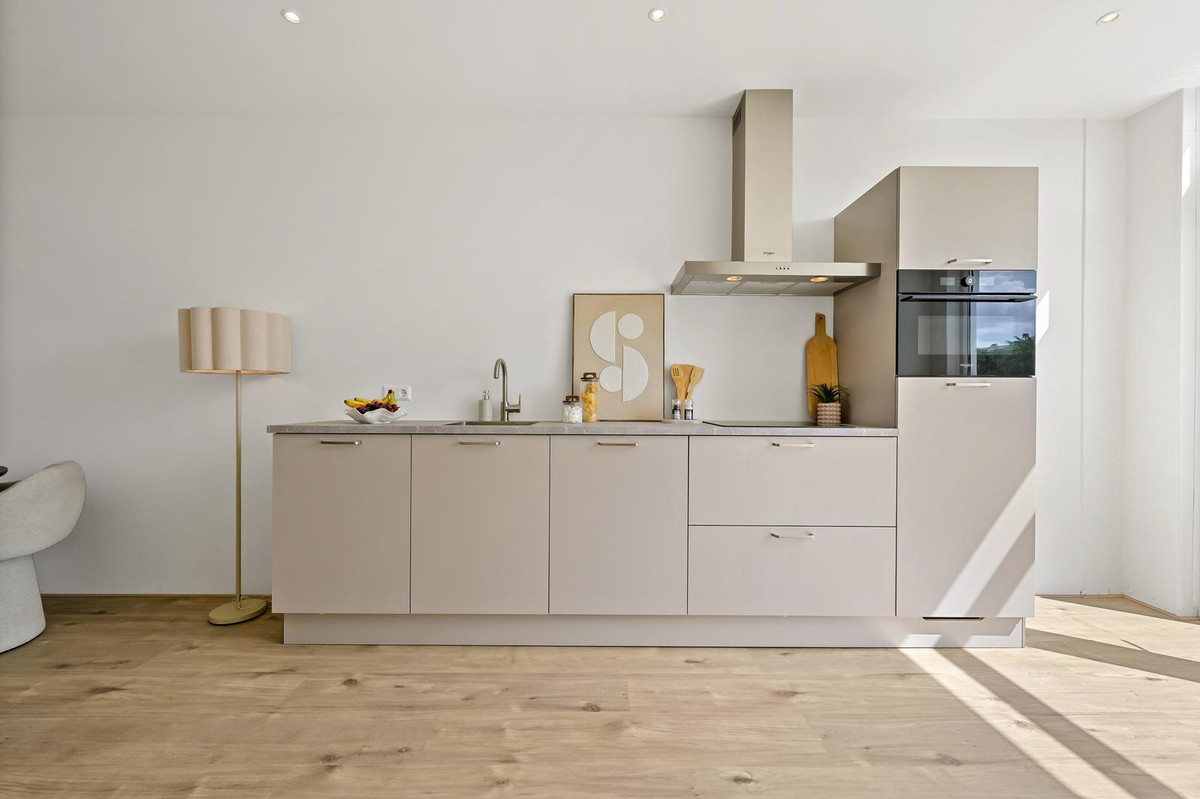 Appartement te koop: Eerbeeklaan 57, 'S-Gravenhage