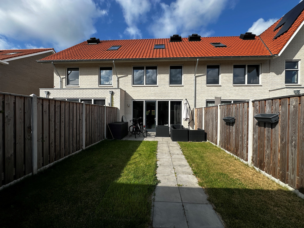 Tussenwoning te huur: Waardeel 6, Hardenberg