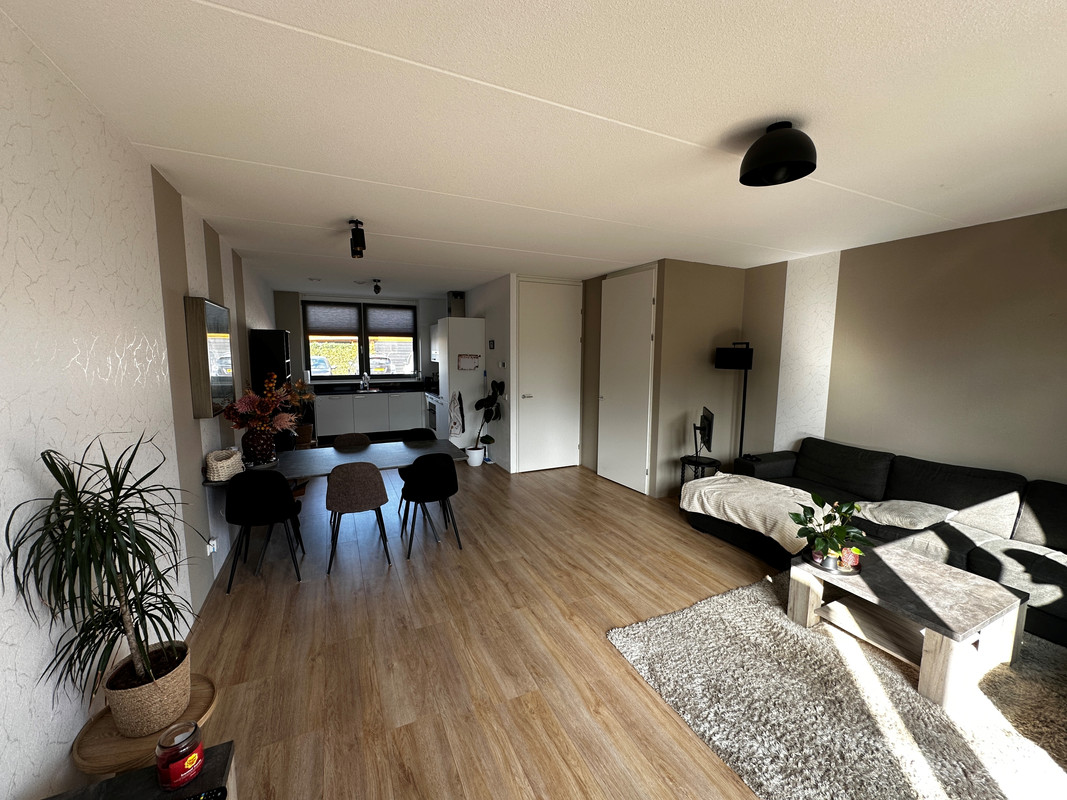 Tussenwoning te huur: Waardeel 6, Hardenberg
