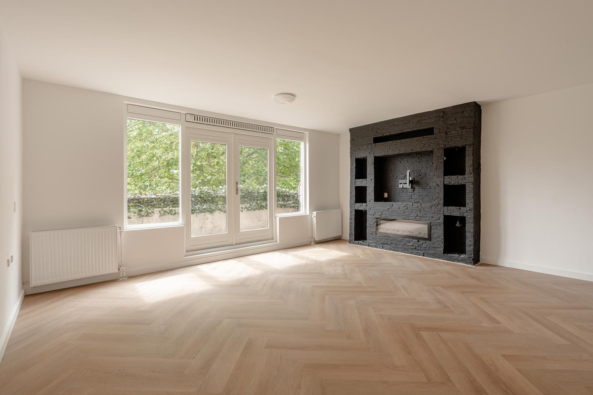 Appartement te koop: Suze Groenewegplantsoen 33, Amsterdam