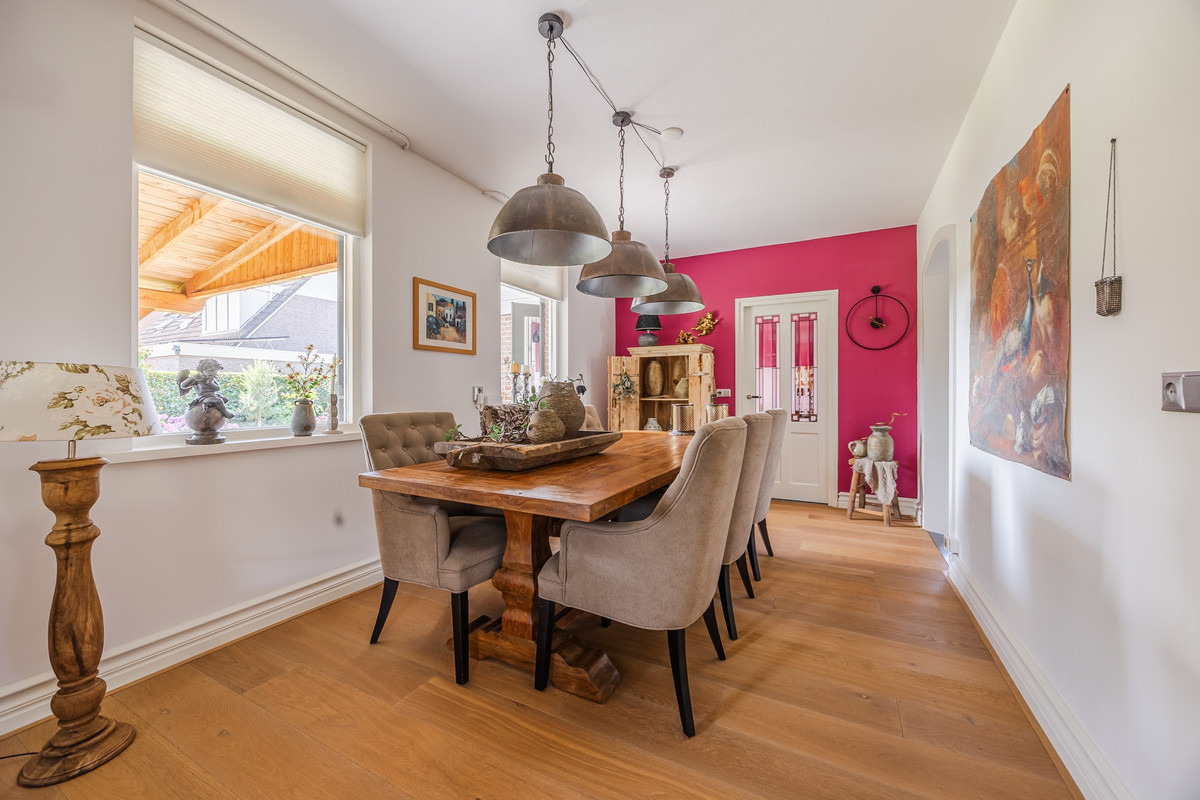 Vrijstaande woning te koop: Anjerlaan 32, Almkerk