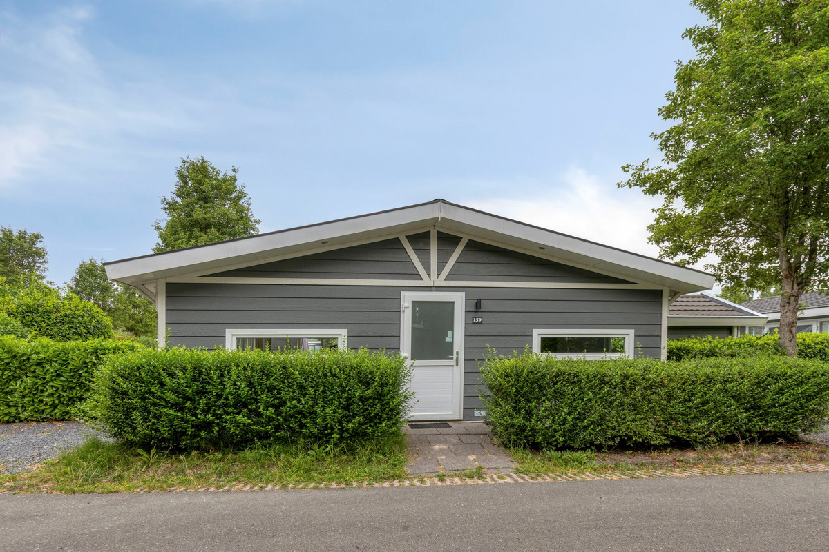 Vrijstaande woning te koop: Buitenhuizerweg 2-159, Velsen-Zuid