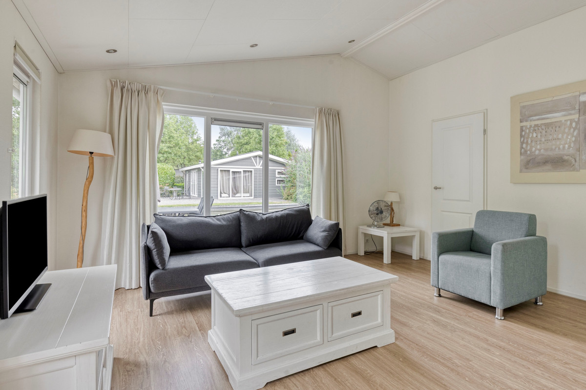 Vrijstaande woning te koop: Buitenhuizerweg 2-159, Velsen-Zuid