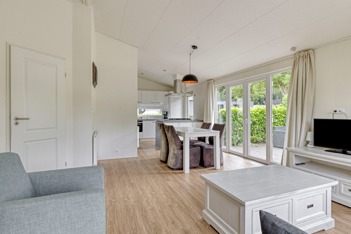 Vrijstaande woning te koop: Buitenhuizerweg 2-159, Velsen-Zuid