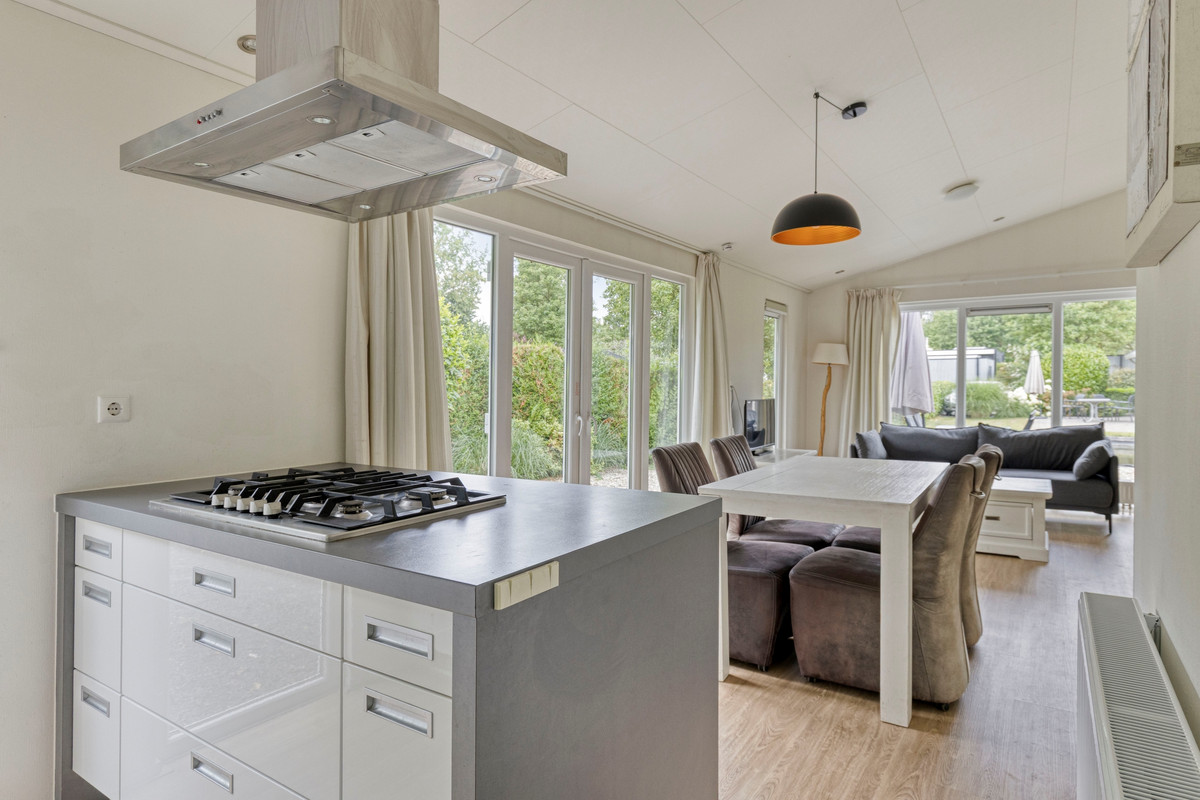 Vrijstaande woning te koop: Buitenhuizerweg 2-159, Velsen-Zuid