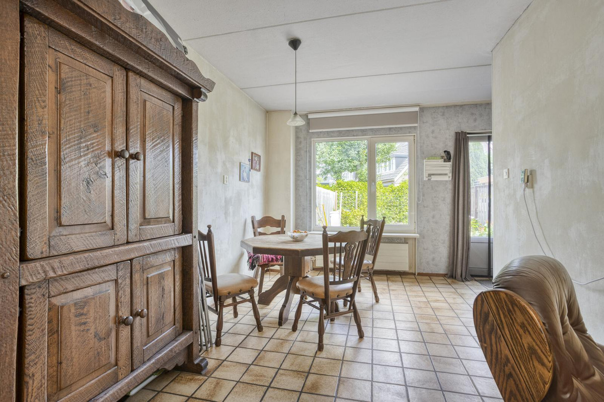 Tussenwoning te koop: Windmolen 93, Hoorn