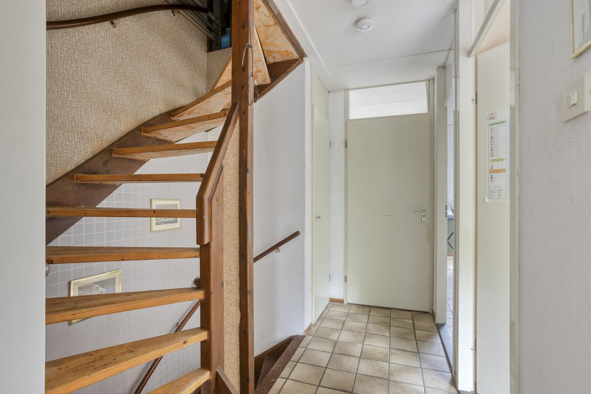 Tussenwoning te koop: Windmolen 93, Hoorn
