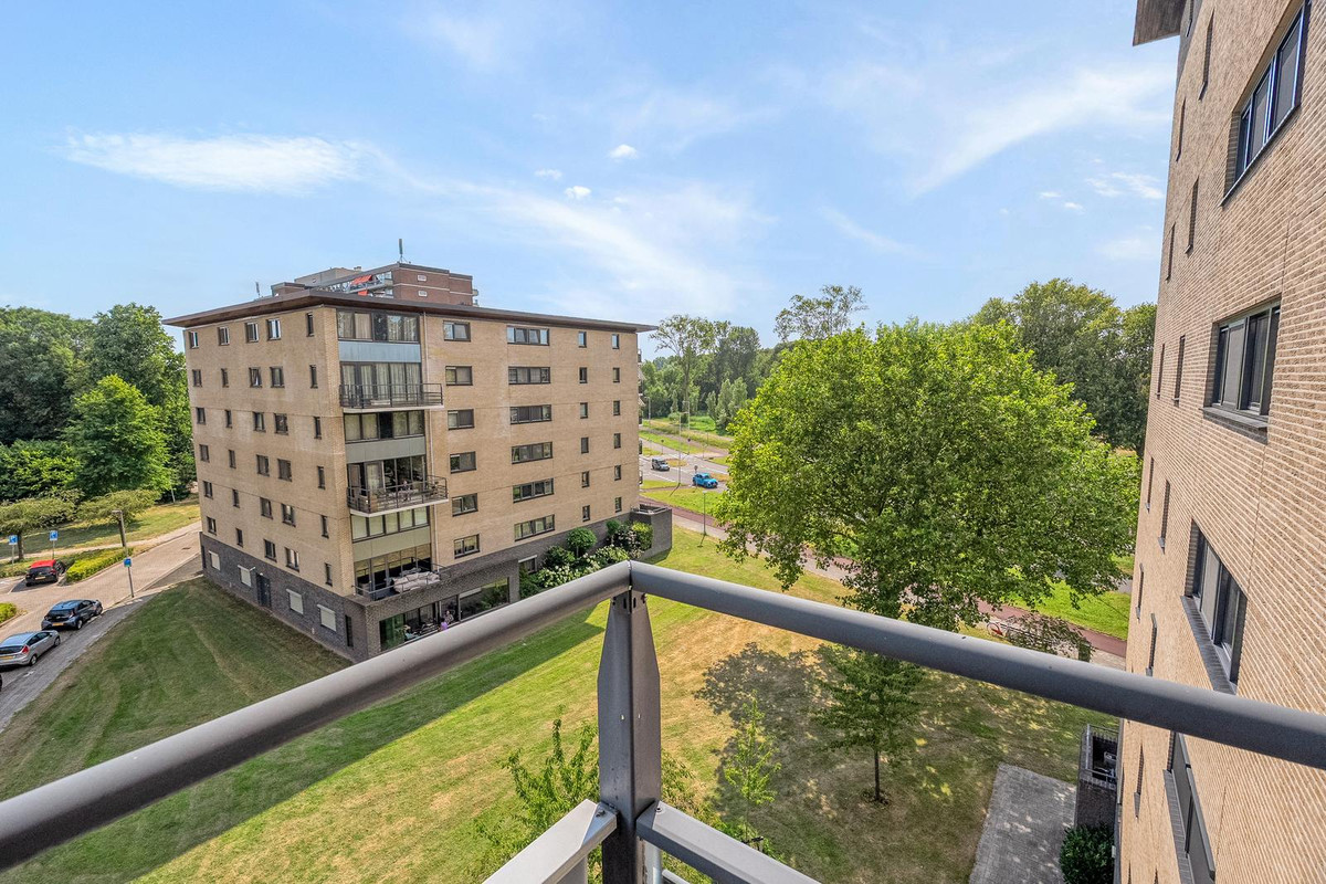 Appartement te koop: Tiesselinswaard 106, Rotterdam