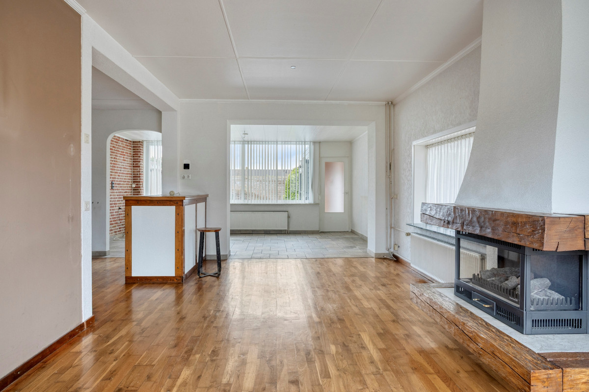 Tussenwoning te koop: Hobbemastraat 30, Oldenzaal