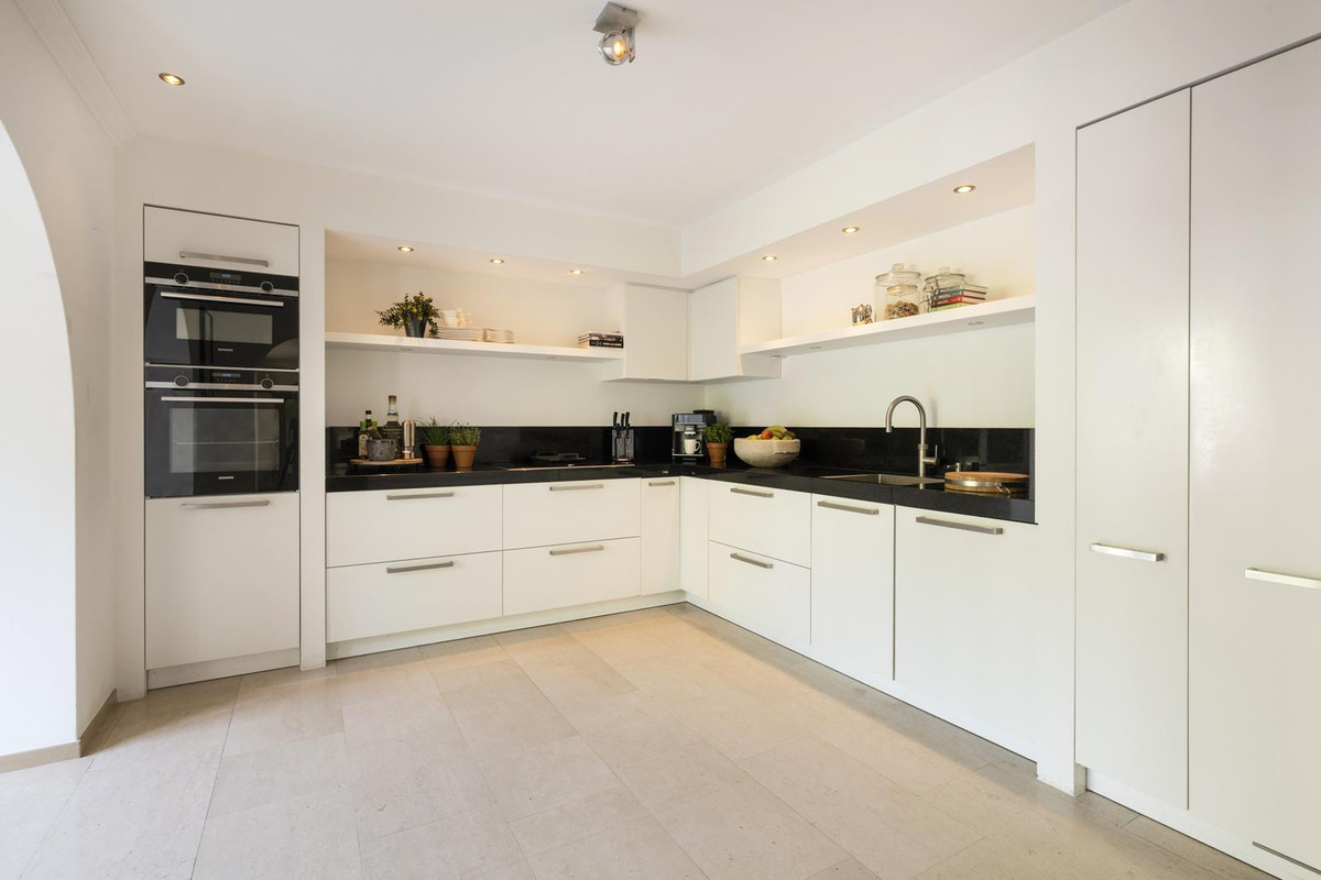 Vrijstaande woning te koop: Burgemeester Funklaan 8, Oisterwijk