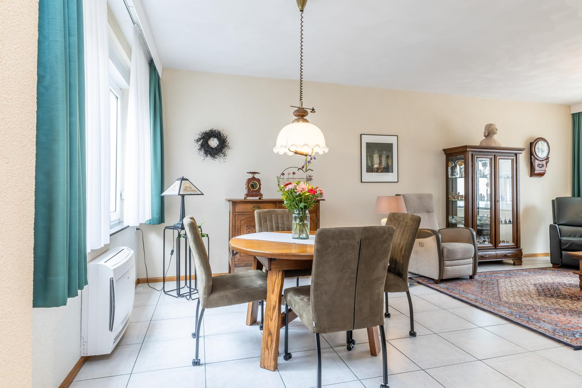 Tussenwoning te koop: Keizerstraat 22, Landgraaf