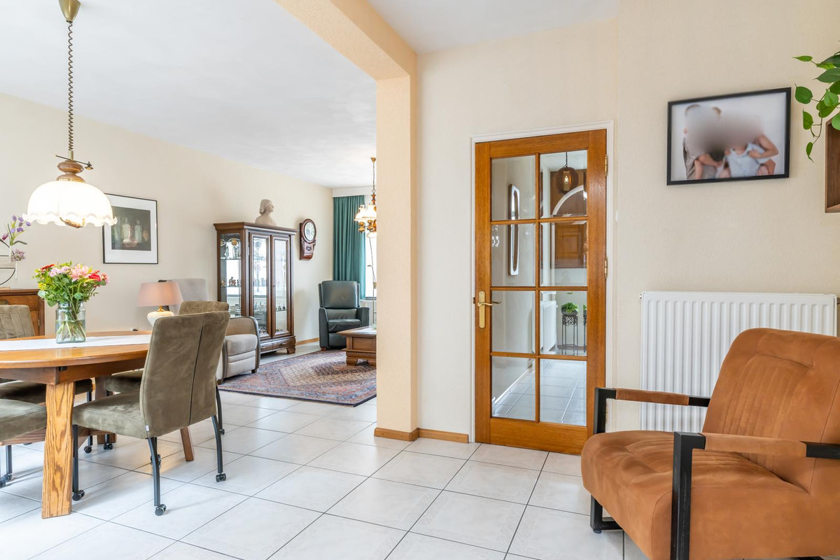 Tussenwoning te koop: Keizerstraat 22, Landgraaf