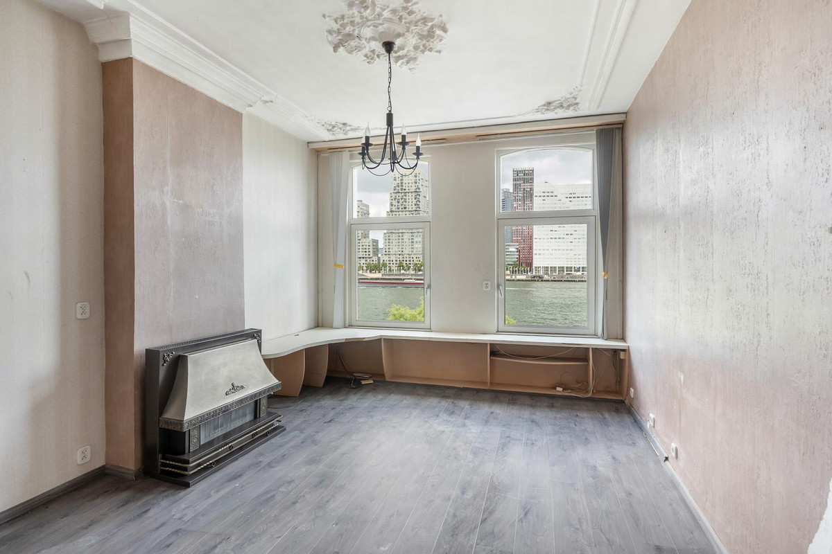Appartement te koop: Maaskade 93A02, Rotterdam
