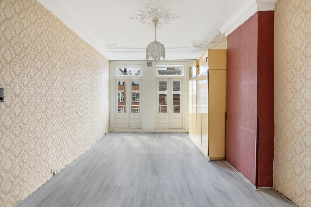 Appartement te koop: Maaskade 93A02, Rotterdam