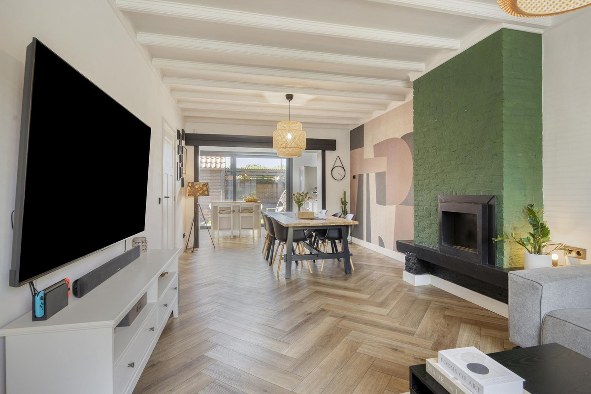Tussenwoning te koop: Burgemeester Ploegmakerslaan 79, Oss