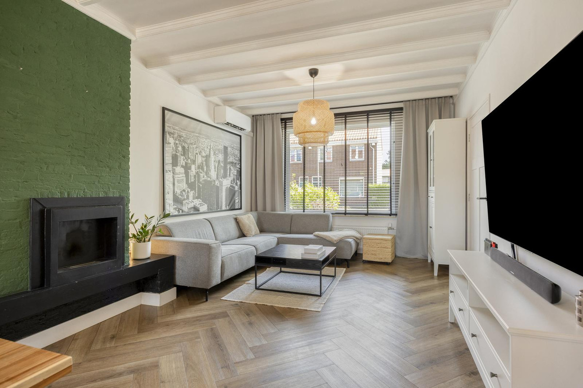 Tussenwoning te koop: Burgemeester Ploegmakerslaan 79, Oss