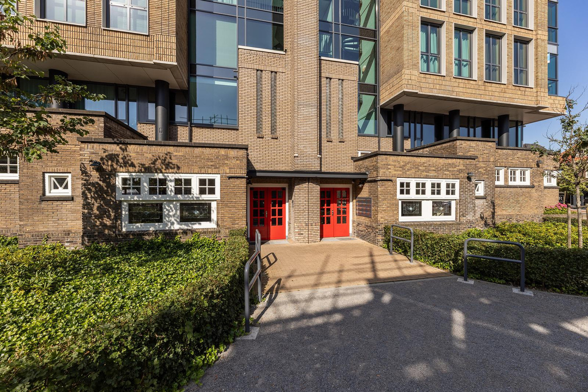 Appartement te koop: Dr. Ariënsstraat 69, Hengelo