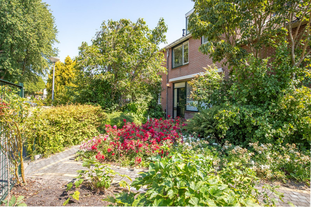Hoekwoning te koop: Esdoornstraat 19, Gouda