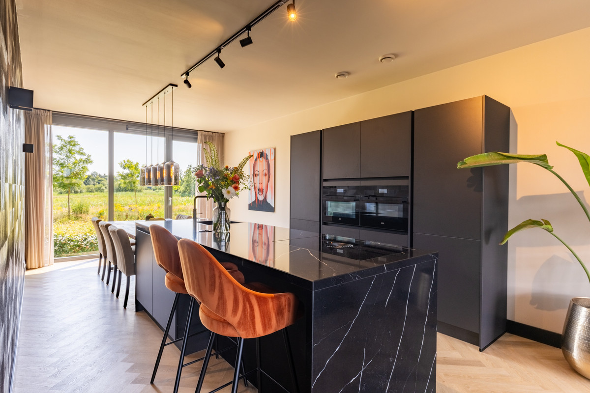 Tussenwoning te koop: Rumbastraat 83, Apeldoorn