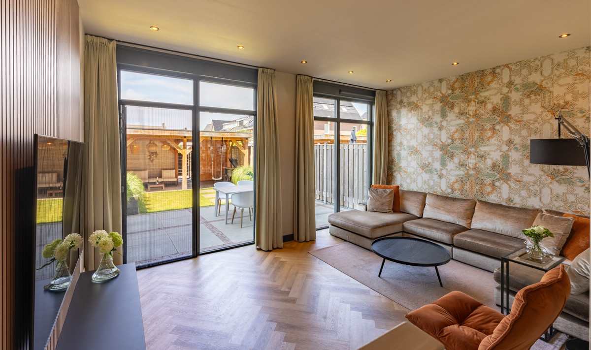 Tussenwoning te koop: Rumbastraat 83, Apeldoorn