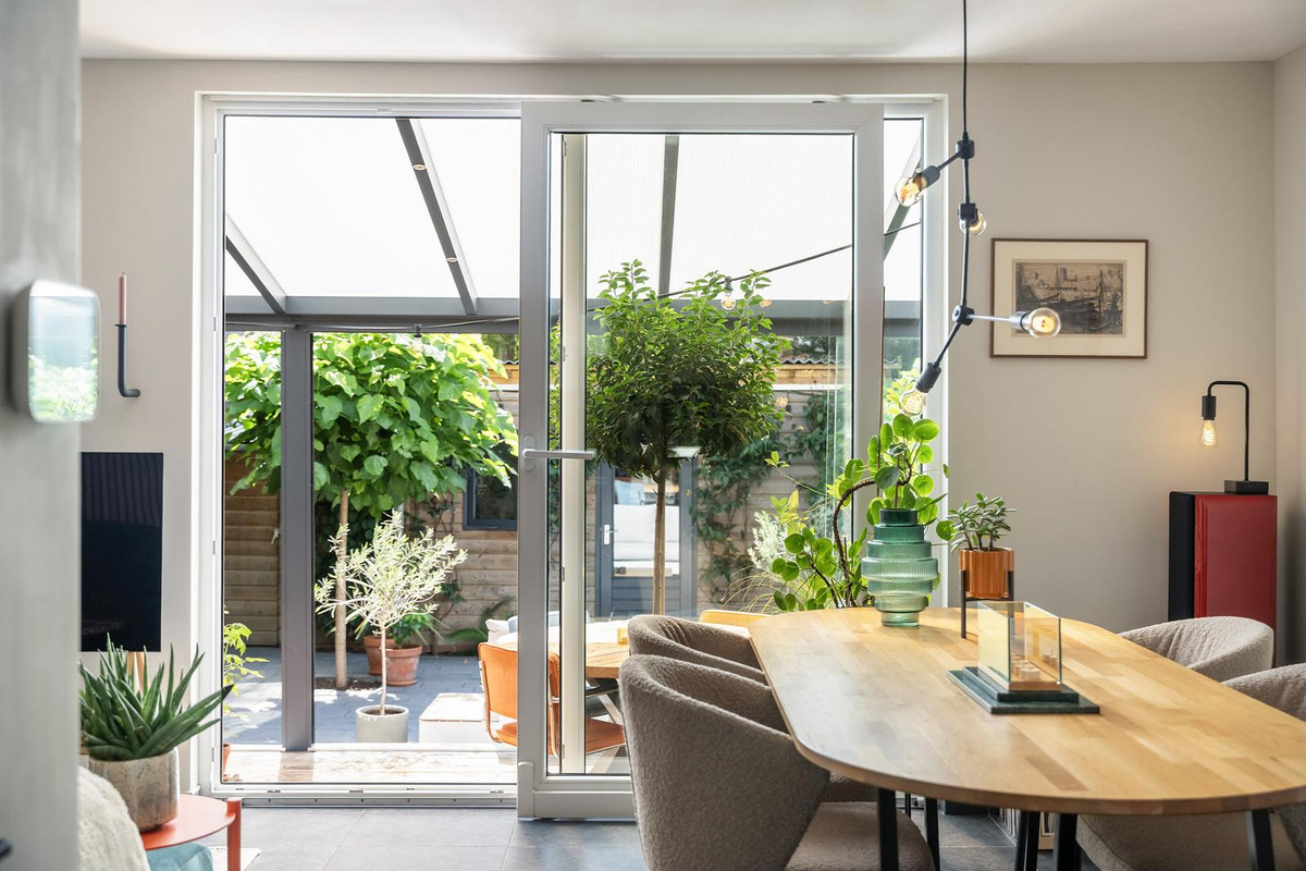 Appartement te koop: Veelzigtstraat 19, Rotterdam