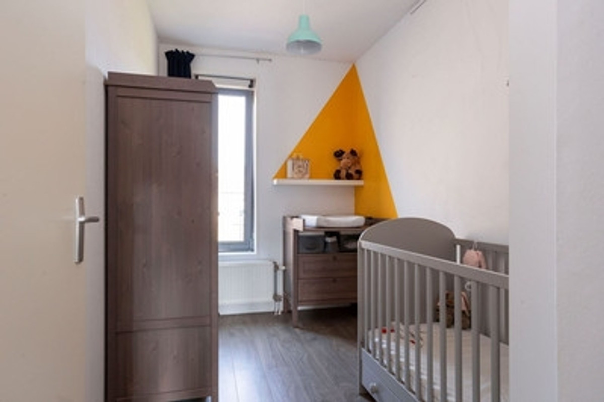 Tussenwoning te huur: Amaterasuhof 33, Almere