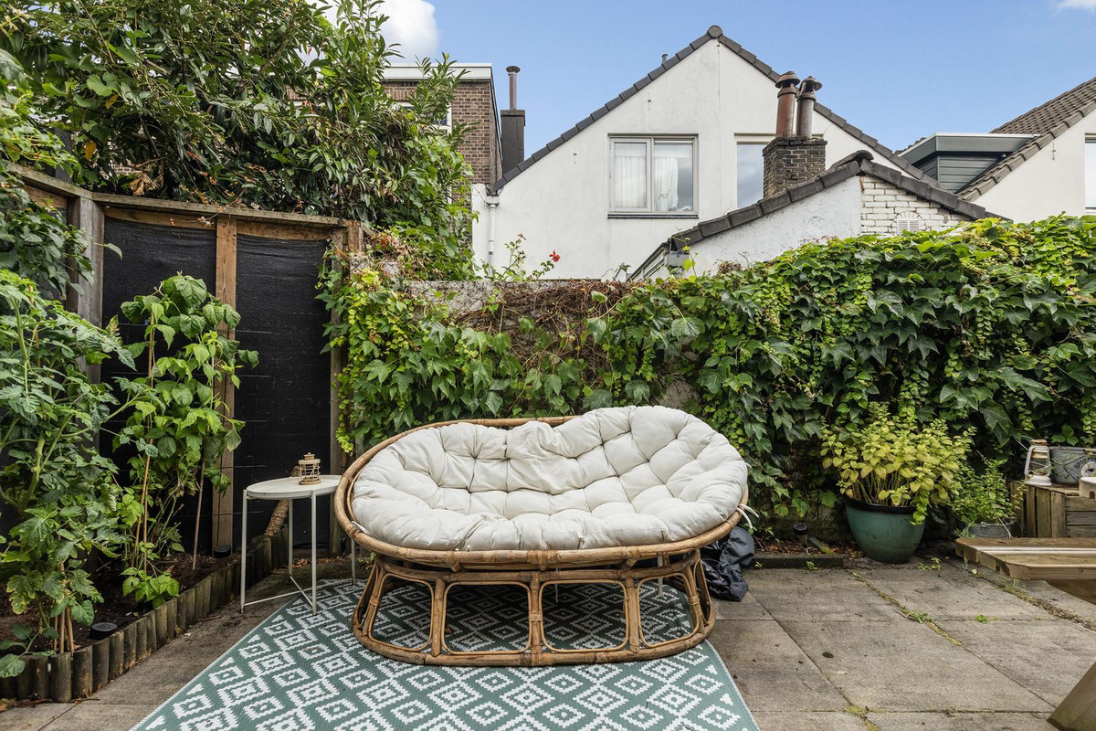 Tussenwoning te koop: De la Reystraat 6, Dordrecht