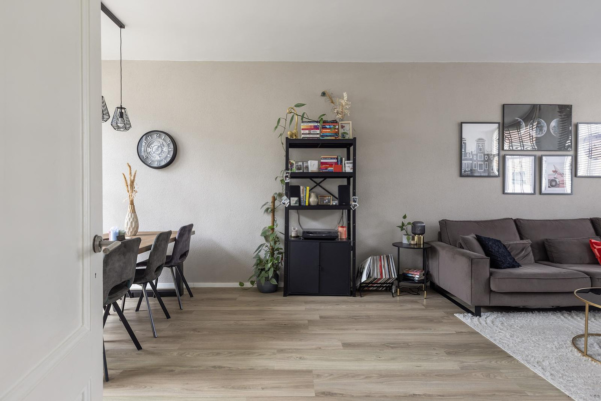 Tussenwoning te koop: De la Reystraat 6, Dordrecht