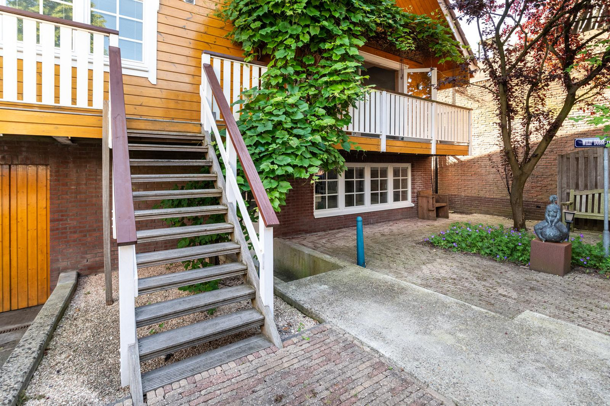 Vrijstaande woning te koop: Hofland 22, Mijdrecht