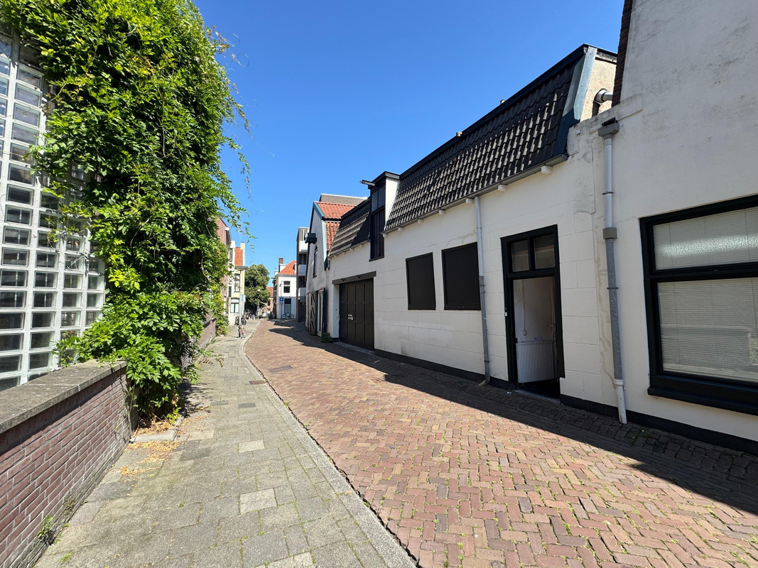 Hoekwoning te huur: Kleine Butjesstraat 11, Groningen
