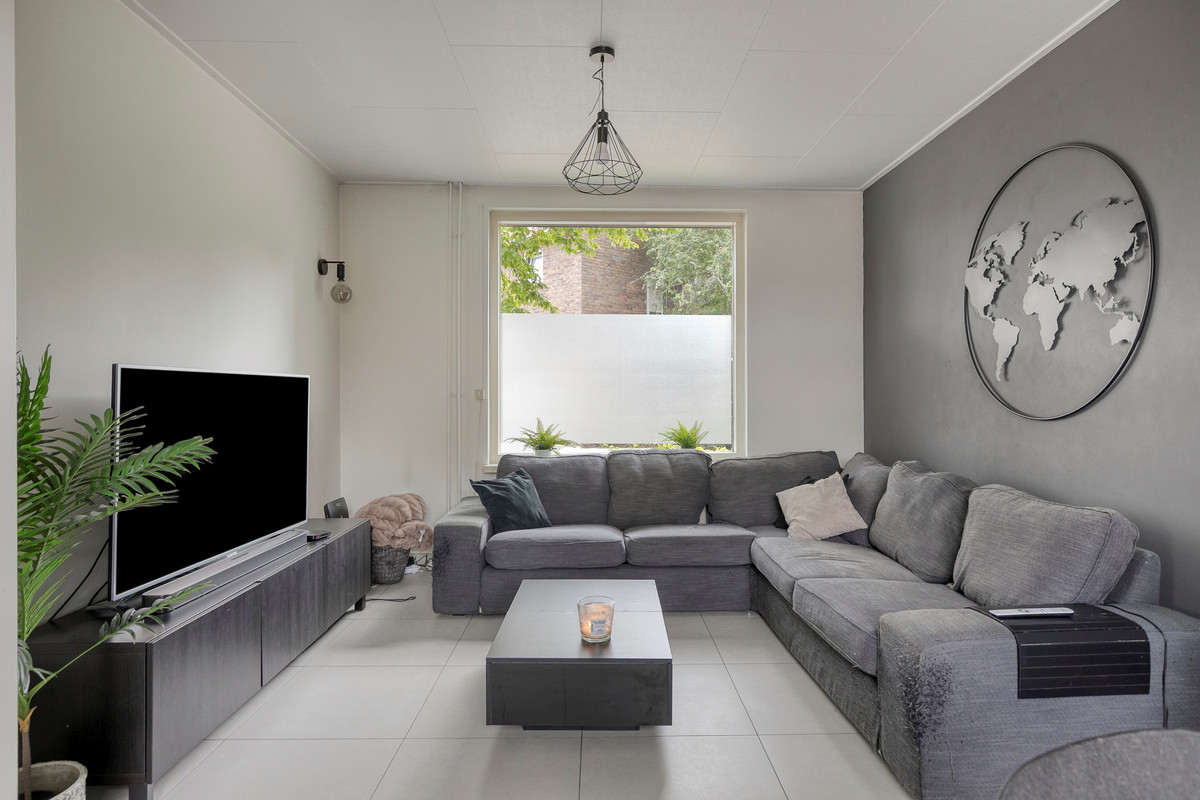 Hoekwoning te koop: Dijkstraat 16, Sas Van Gent