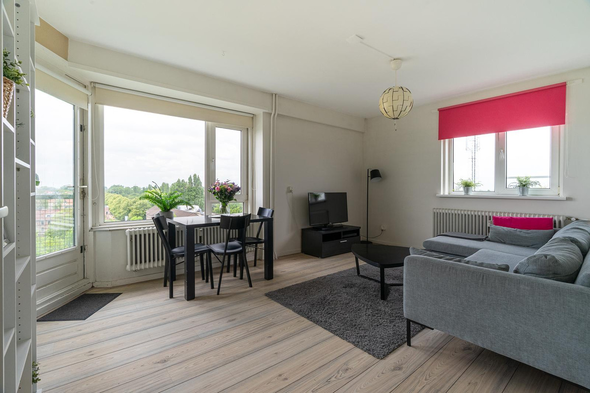 Studio te koop: Suze Groeneweglaan 267, Rotterdam