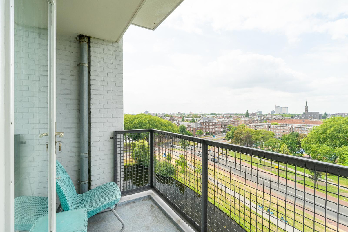 Studio te koop: Suze Groeneweglaan 267, Rotterdam