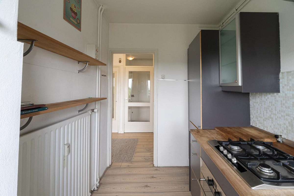 Studio te koop: Suze Groeneweglaan 267, Rotterdam