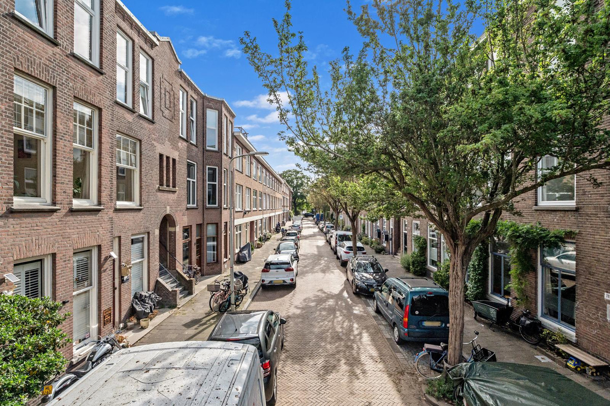 Appartement te koop: Esdoornstraat 116, 'S-Gravenhage