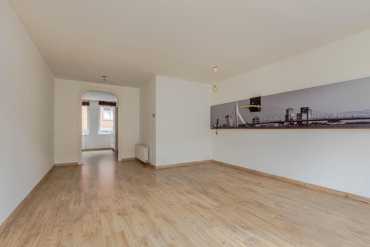 Tussenwoning te koop: Dokstraat 10, Rotterdam