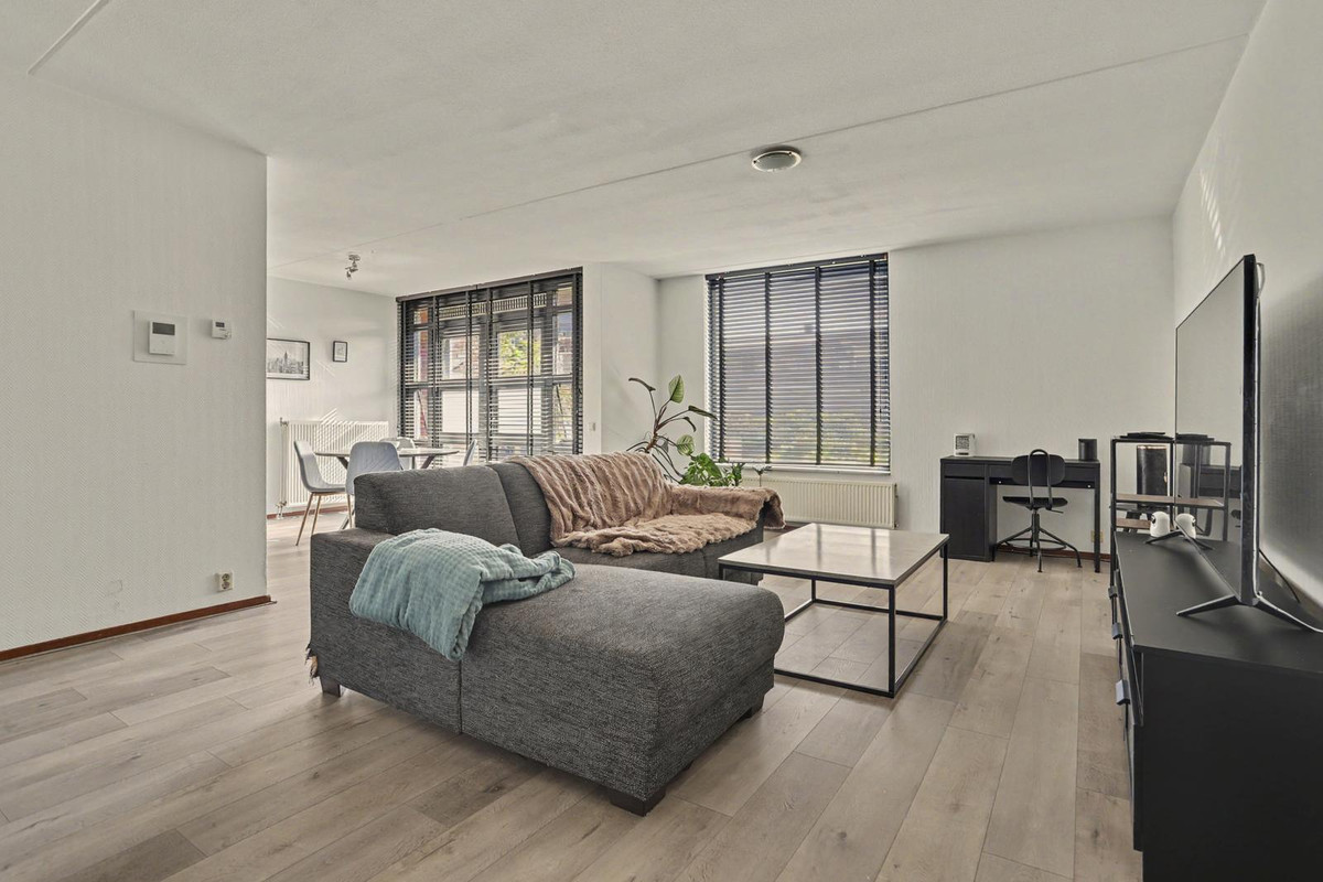 Appartement te koop: Jan Pannebakkerhof 25, Waalwijk