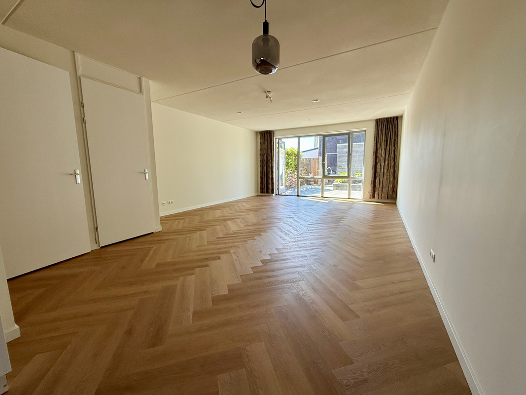 Tussenwoning te huur: Wakerdijk 21, Arnhem