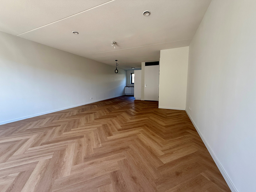 Tussenwoning te huur: Wakerdijk 21, Arnhem