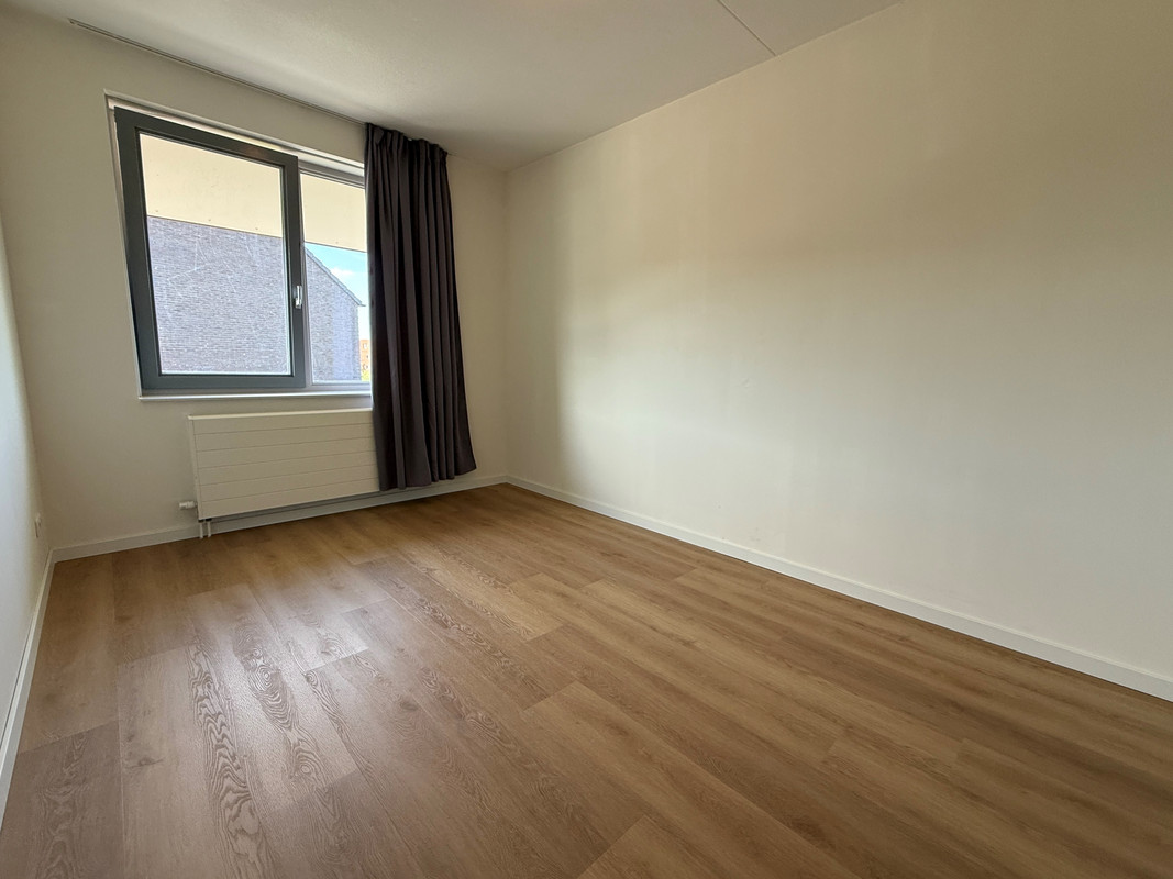 Tussenwoning te huur: Wakerdijk 21, Arnhem