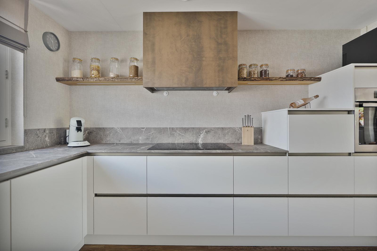 Appartement te koop: Cuypersdreef 38, Barendrecht