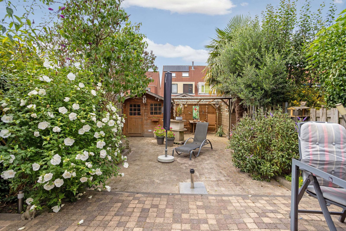 Hoekwoning te koop: Oesterplantsoen 12, Almere